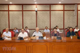 Instan a la provincia de Thanh Hoa a aprovechar sus fortalezas para promover desarrollo sostenible 