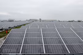 Países del Sudeste Asiático apuntan a desarrollar plantas flotantes de energía solar 