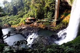 La majestuosidad de "cascada de siete capas" en Vietnam