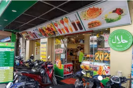 Tienda de alimentos Satrafoods Halal en la calle Phan Chu Trinh, Distrito 1, Ciudad Ho Chi Minh, para la comunidad musulmana. (Fuente: VnEconomy)