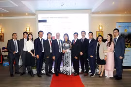 Comité Ejecutivo de la Asociación de Empresas Vietnamitas en el Reino Unido (VBUK) (Fuente: VNA)