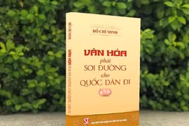 El libro "La cultura debe iluminar el camino de la nación" (Fuente: VNA)