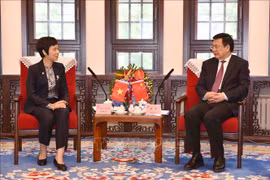 La directora general de la VNA, Vu Viet Trang y el presidente de Xinhua, Fu Hua (Fuente: VNA)