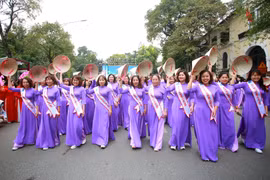 El Mes Ao Dai de Hanói 2024 se lanzará el 1 de octubre. (Foto: dangcongsan.vn) 