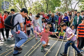 [Fotos] Efectúan una exposición fotográfica sobre Hanoi 