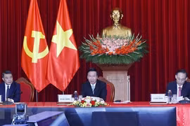Conceden importancia a nexos entre partidos politicos de Vietnam y Rusia