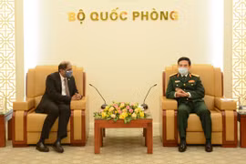 Vietnam consolida nexos con Filipinas y Singapur