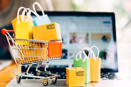 Desarrollan en Vietnam utilidad de compras electrónicas transfronterizas