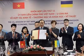 Vietnam y Ucrania buscan promover intercambio comercial