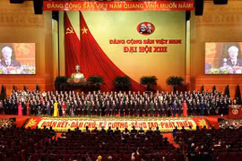 Expertos foráneos destacan papel del liderazgo del Partido Comunista de Vietnam