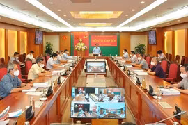 Comisión del PCV anuncia medidas disciplinarias contra funcionarios de Hanoi