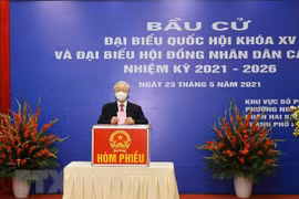 Máximo dirigente partidista de Vietnam emite voto en elecciones generales