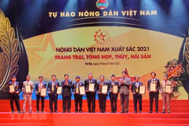 Honran a agricultores destacados de Vietnam en 2021