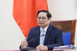 Primer ministro de Vietnam exhorta a COVAX a suministrar rápidamente vacunas contra el COVID-19 a su país