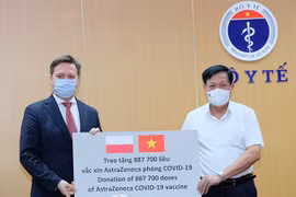 Vietnam recibe casi dos millones de dosis de vacuna AstraZeneca 