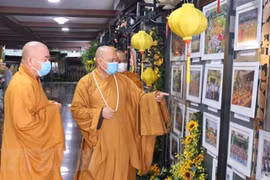 Exposición por 40 aniversario de fundación de Sangha Budista vietnamita