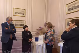 Vietnam y Francia impulsan cooperación parlamentaria