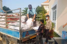 COVID-19: Ofrecen ayuda a vietnamitas residentes en Camboya 