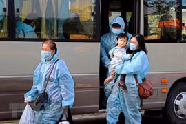 Prensa japonesa: Vietnam en "trío" asiático que controla exitosamente COVID-19
