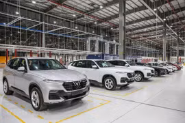 Aumentan importaciones de automóviles en Vietnam