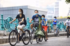 Bicicleta resurge como medio de transporte en Hanoi en época pandémica
