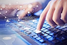 Vietnam y Reino Unido intensifican cooperación en economía y transformación digitales