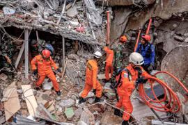 Indonesia reporta nueva réplica de terremoto 