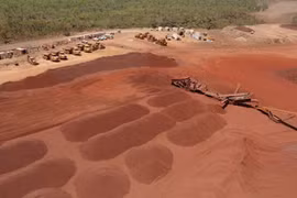 Grupo vietnamita Hoa Phat compra mina de hierro en Australia