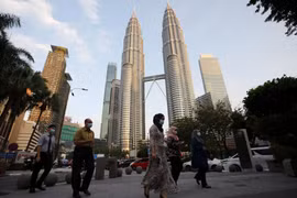 PIB de Malasia se contrae 4,5 por ciento en el tercer trimestre de 2021