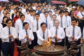 Vietnam celebrará espectáculos pirotécnicos para rememorar a fundadores de la nación