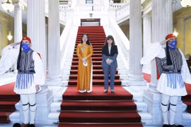 Vietnam y Grecia por impulsar cooperación multifacética 