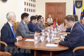 Buscan enquirecer cooperación entre Vietnam y ciudad ucraiana