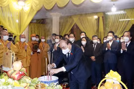 Presidente vietnamita rinde tributo a Patriarca Supremo de Sangha Budista
