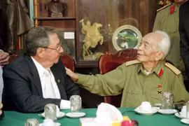 Exposición en Argelia realza trayectoria revolucionaria del general Vo Nguyen Giap