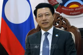 Canciller laosiano alaba relaciones especiales entre su país y Vietnam