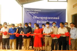 Inauguran casa comunal para vietnamitas en Camboya