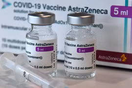 Llegan a Vietnam otras 288 mil dosis de vacuna de AstraZeneca contra el COVID-19