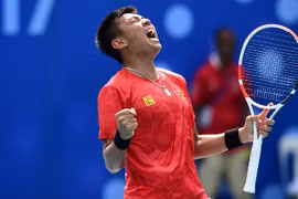 Equipo de tenis vietnamita accede a la ronda eliminatoria de la Copa Davis 2021