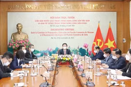 Vietnam y Cuba fortalecen cooperación en la construcción partidista