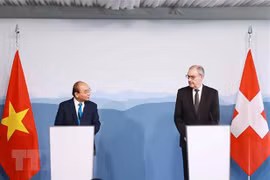 Suiza desea firmar un TLC con Vietnam, afirma presidente