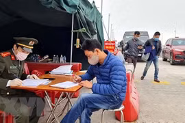 Primer ministro de Vietnam insta a intensificar prevención y control del COVID-19