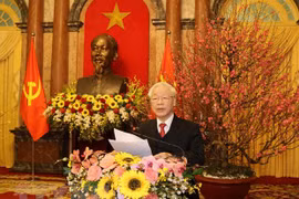 Máximo dirigente de Vietnam exhorta a construir un país más próspero y feliz con motivo del Año Nuevo Lunar 