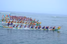 Reconocen festival de carreras de barcos de Ly Son como patrimonio nacional de Vietnam