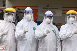 Enaltecen dedicación del personal médico en lucha contra COVID-19 en Vietnam