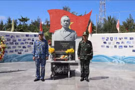 Estatua del general Vo Nguyen Giap custodia la soberanía vietnamita en archipiélago de Truong Sa