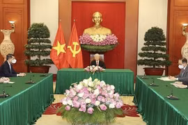 Máximo dirigente partidista de Vietnam dialoga con presidente de Sri Lanka