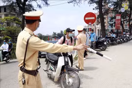 Disminuyen números de accidente de tráfico en Vietnam en tercer día feriado