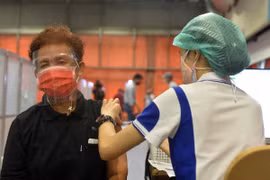 ASEAN hacia la inmunidad colectiva contra el COVID-19 para 2022