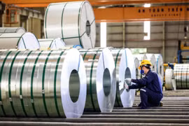 Aumento de precios de acero afecta a empresas de construcción de Vietnam
