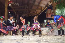 Producirá Vietnam materiales audiovisuales para personas en zonas montañosas y fronterizas